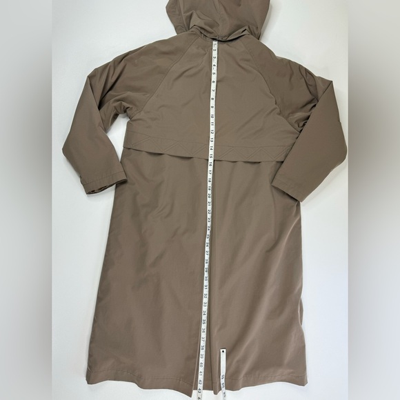 L.L. Bean VTG Wool Lined Waterproof Hooded Trench Coat Womens Medium Petite - Picture 13 of 14